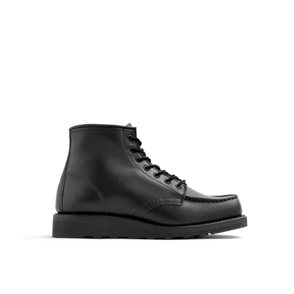 Women's 6-Inch Classic Moc Short Boot in Black Leather 3380